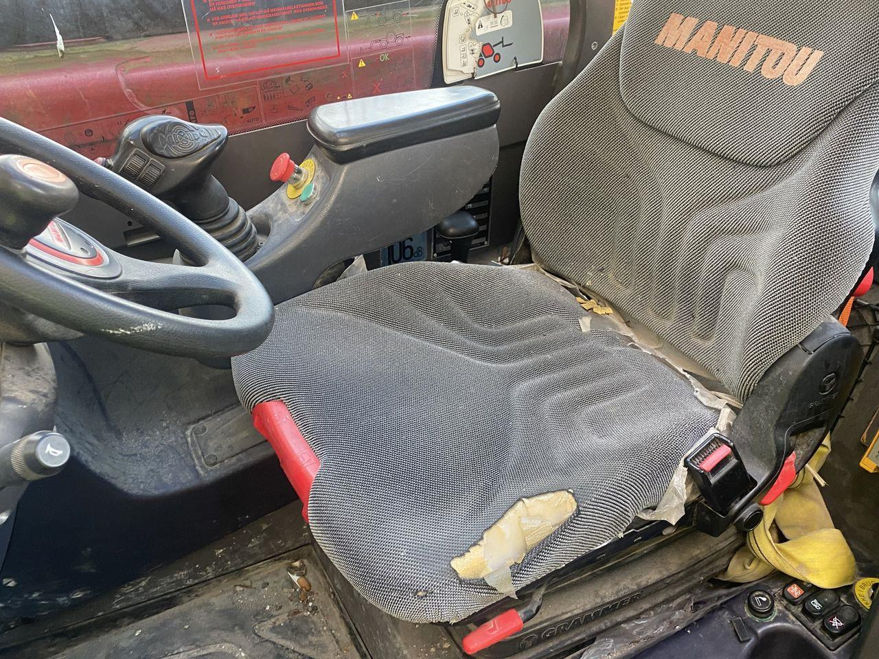 Manitou MT1840A ST3B - Chariot télescopique: photos 3 Manitou MT1840A ST3B - Chariot télescopique: photos 3