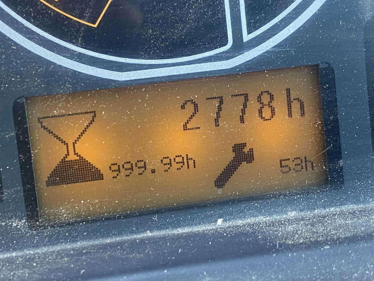 Manitou MT1840A ST3B - Chariot télescopique: photos 5 Manitou MT1840A ST3B - Chariot télescopique: photos 5