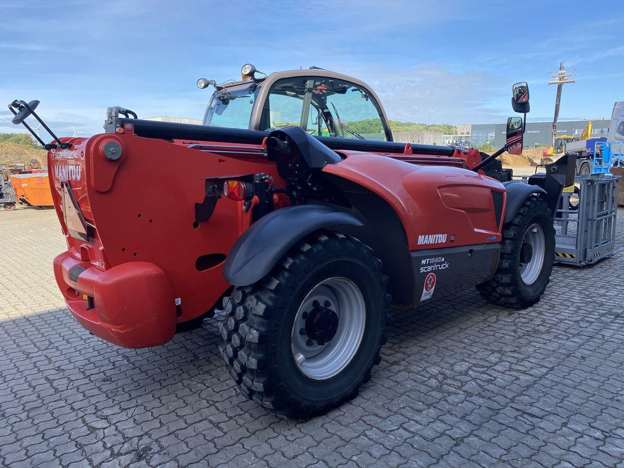 Manitou MT1840A ST4 - Chariot télescopique: photos 4 Manitou MT1840A ST4 - Chariot télescopique: photos 4