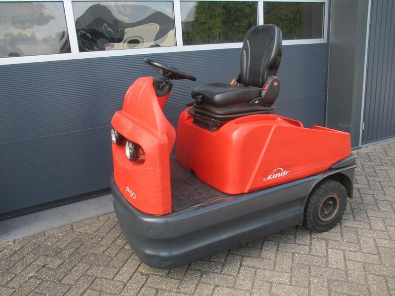 Linde P 60 - Chariot tracteur: photos 2 Linde P 60 - Chariot tracteur: photos 2