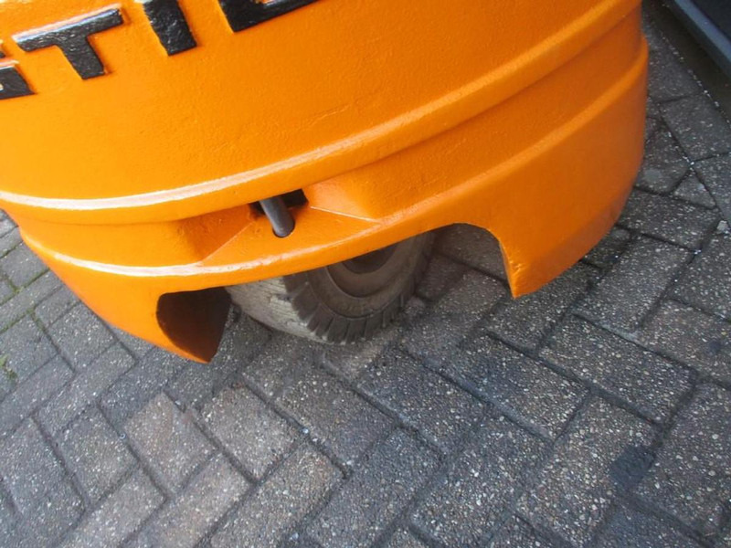 Still R 50-15 - Chariot élévateur électrique: photos 5 Still R 50-15 - Chariot élévateur électrique: photos 5