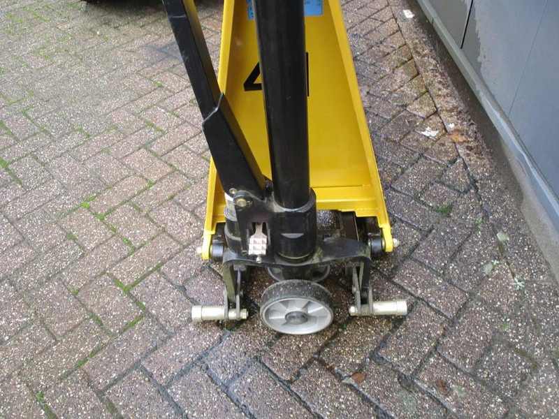 Totallifter Scissorlift - Transpalette: photos 4 Totallifter Scissorlift - Transpalette: photos 4