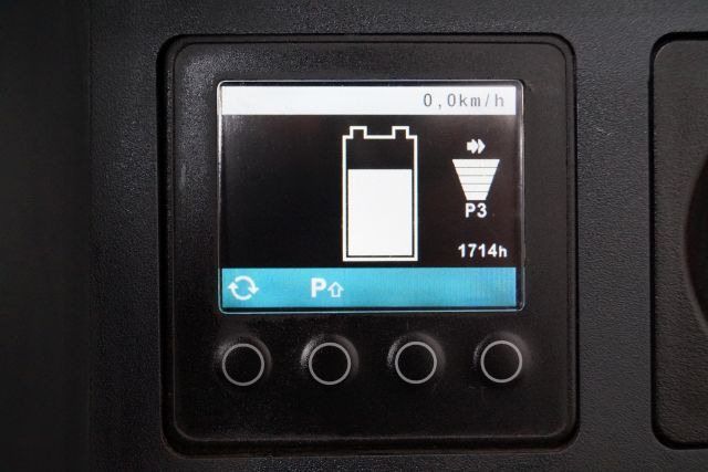 Jungheinrich ERE125 - Transpalette: photos 4 Jungheinrich ERE125 - Transpalette: photos 4