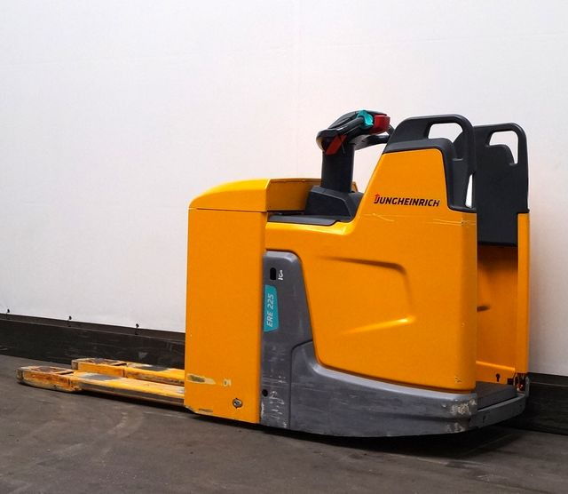 Jungheinrich ERE225 - Transpalette: photos 2 Jungheinrich ERE225 - Transpalette: photos 2