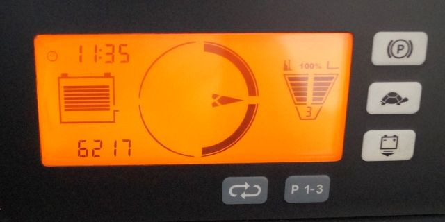 Jungheinrich ETV214 - Chariot à mât rétractable: photos 4 Jungheinrich ETV214 - Chariot à mât rétractable: photos 4