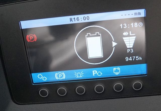 Jungheinrich ETV214 - Chariot à mât rétractable: photos 4 Jungheinrich ETV214 - Chariot à mât rétractable: photos 4