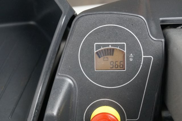Unicarriers Oep120 - Préparateur de commandes: photos 4 Unicarriers Oep120 - Préparateur de commandes: photos 4