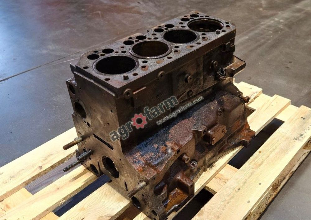 Blok silnika John Deere 6100, 3410, 3310, 3210 - Moteur pour Camion: photos 2 Blok silnika John Deere 6100, 3410, 3310, 3210 - Moteur pour Camion: photos 2