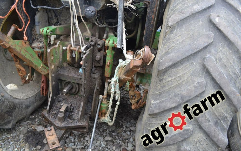 John Deere części używane 2250 2450 2650 2850 silnik most skrzynia zwolnica piasta zębatka koło oś - Boîte de vitesse pour Machine agricole: photos 4 John Deere części używane 2250 2450 2650 2850 silnik most skrzynia zwolnica piasta zębatka koło oś - Boîte de vitesse pour Machine agricole: photos 4