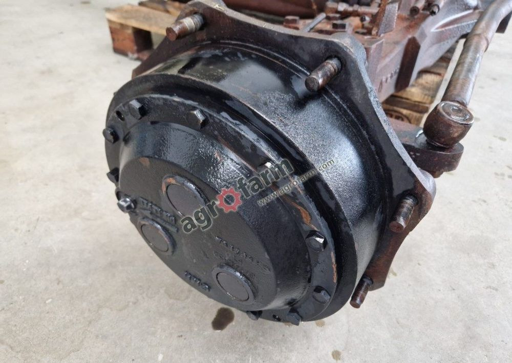 Most przedni New Holland T6.155 - Transmission: photos 3 Most przedni New Holland T6.155 - Transmission: photos 3