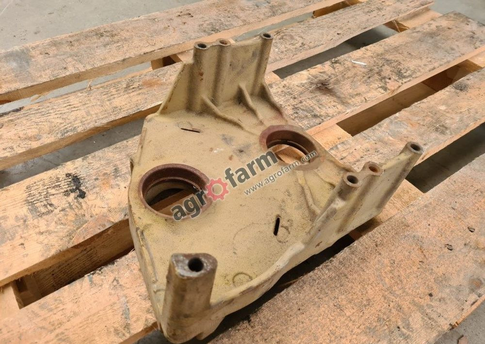 OBUDOWA PTO L76301 JOHN DEERE 6200 6400 6500 - Boîte de vitesse: photos 2 OBUDOWA PTO L76301 JOHN DEERE 6200 6400 6500 - Boîte de vitesse: photos 2