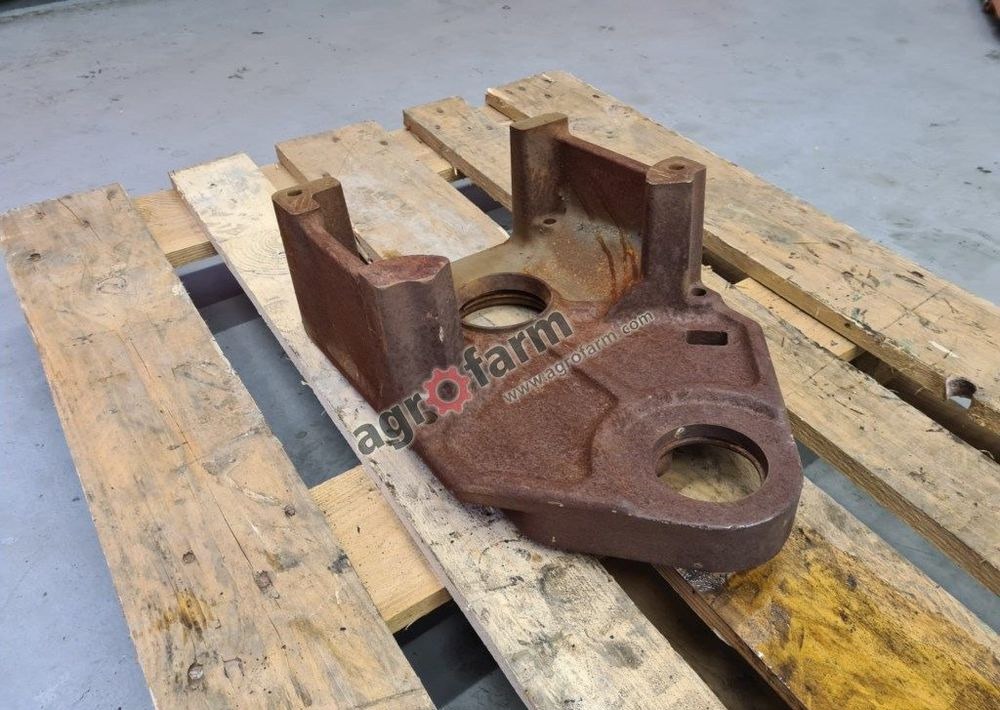 OBUDOWA PTO R93494 JOHN DEERE 7600 7700 7800 - Boîte de vitesse: photos 4 OBUDOWA PTO R93494 JOHN DEERE 7600 7700 7800 - Boîte de vitesse: photos 4