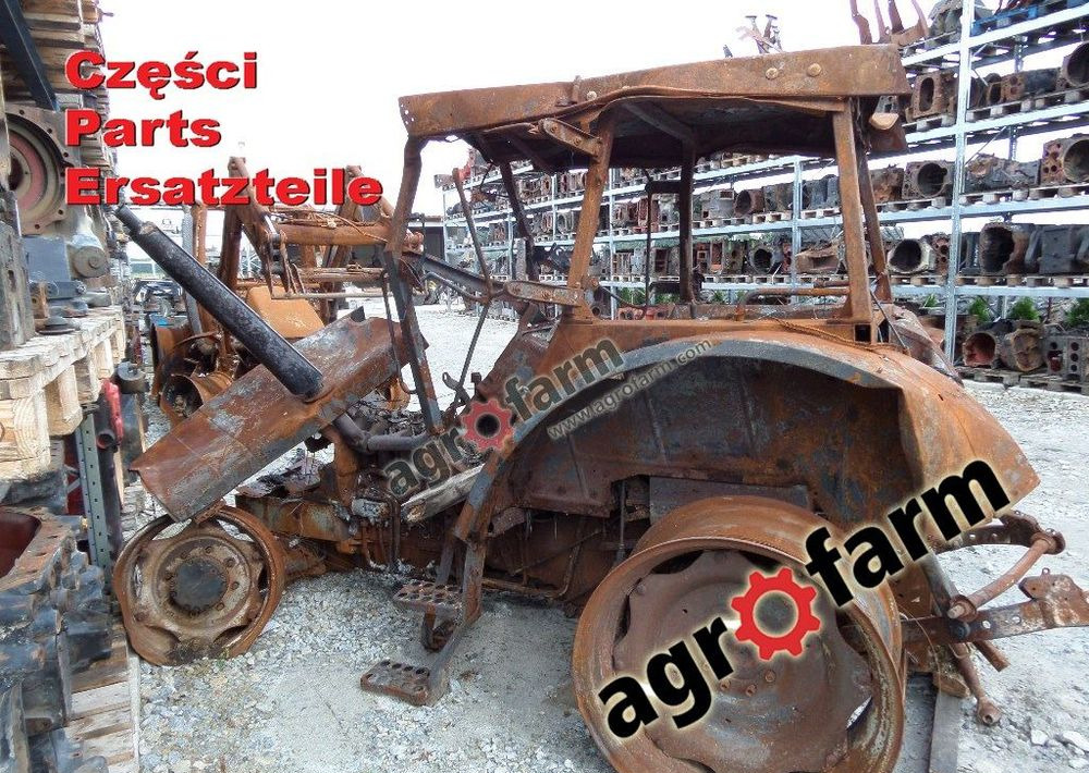 Deutz DX 4.50 części, skrzynia biegów, silnik, oś - Pièces de rechange: photos 1 Deutz DX 4.50 części, skrzynia biegów, silnik, oś - Pièces de rechange: photos 1