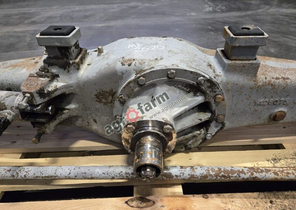 Przedni most Massey Ferguson 2620 - Transmission: photos 3 Przedni most Massey Ferguson 2620 - Transmission: photos 3