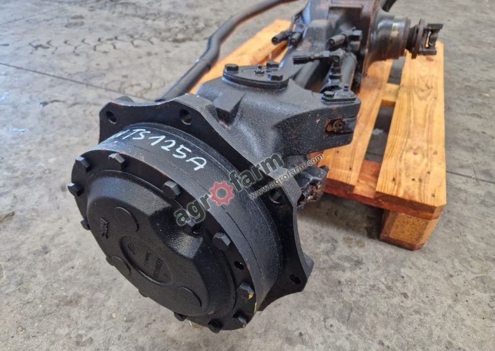 Przedni most New Holland TS125A - Transmission: photos 4 Przedni most New Holland TS125A - Transmission: photos 4