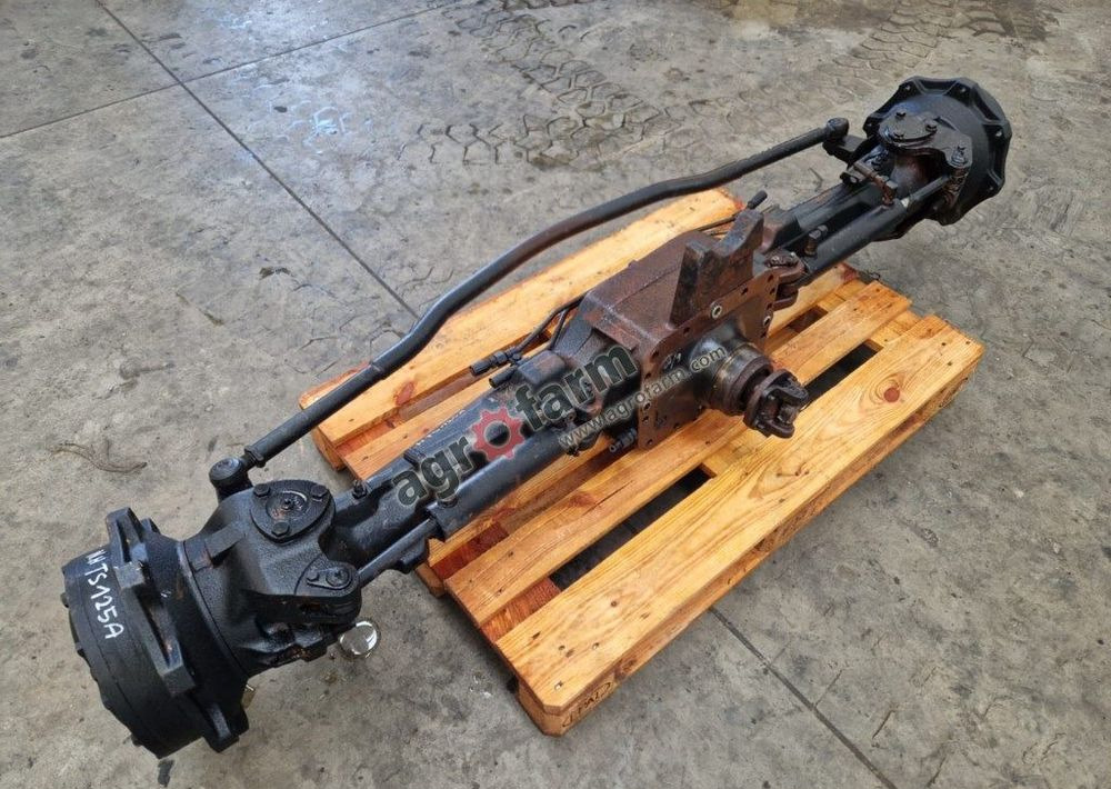 Przedni most New Holland TS125A - Transmission: photos 3 Przedni most New Holland TS125A - Transmission: photos 3