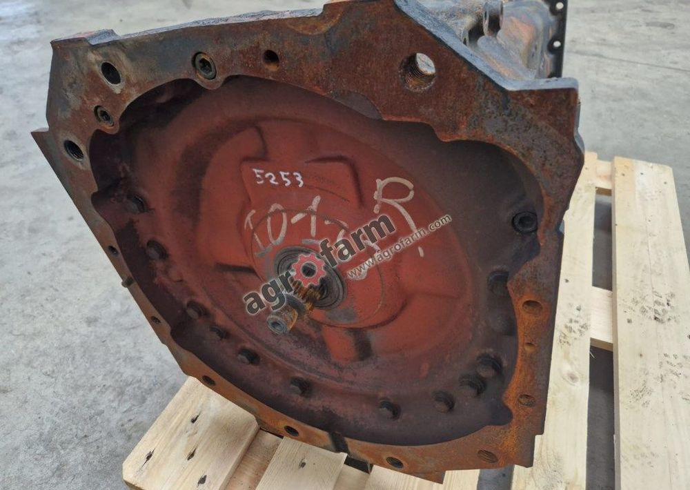 Skrzynia biegów Renault Ares 556 RZ 461B8 - Boîte de vitesse: photos 2 Skrzynia biegów Renault Ares 556 RZ 461B8 - Boîte de vitesse: photos 2