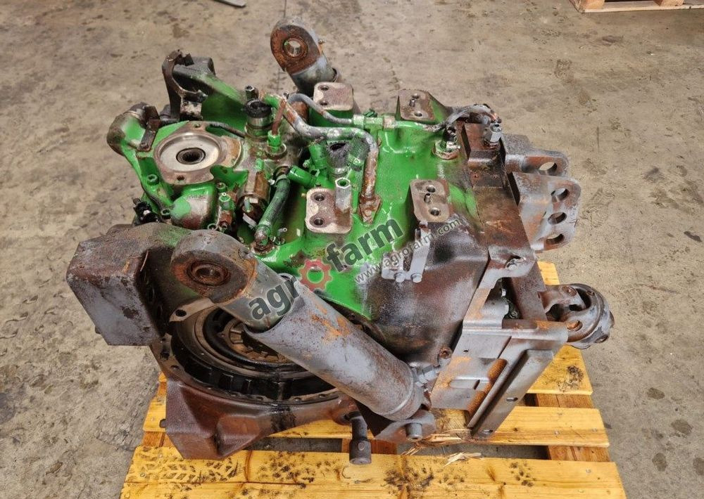 Tylny most John Deere 6195R - Boîte de vitesse: photos 4 Tylny most John Deere 6195R - Boîte de vitesse: photos 4