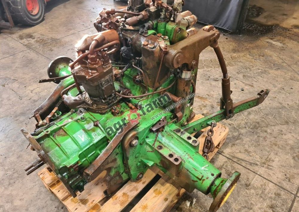 Tylny most John Deere 6300 - Boîte de vitesse: photos 2 Tylny most John Deere 6300 - Boîte de vitesse: photos 2