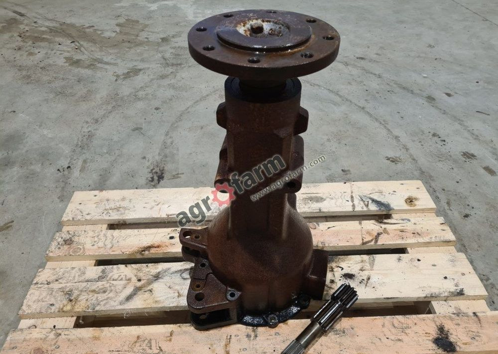 ZWOLNICA RH NEW HOLLAND T4.55 84492587 - Transmission: photos 2 ZWOLNICA RH NEW HOLLAND T4.55 84492587 - Transmission: photos 2