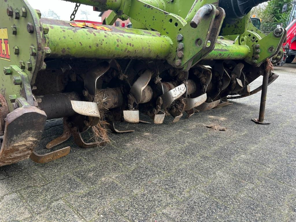 Celli Frees - Outils du sol: photos 5 Celli Frees - Outils du sol: photos 5