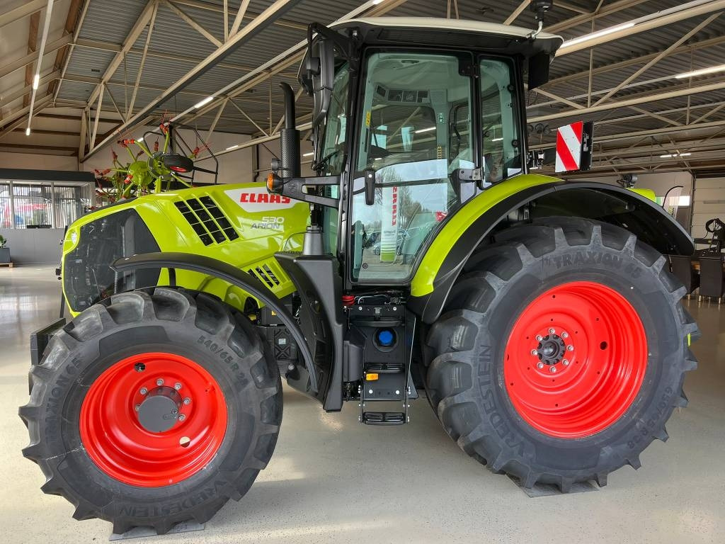 Claas Arion 530 - Tracteur agricole: photos 2 Claas Arion 530 - Tracteur agricole: photos 2
