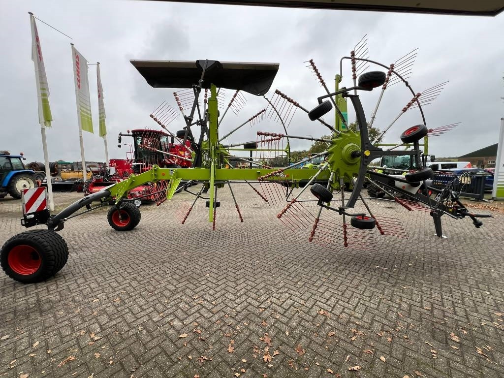 Claas Liner 1900 - Faneuse: photos 5 Claas Liner 1900 - Faneuse: photos 5