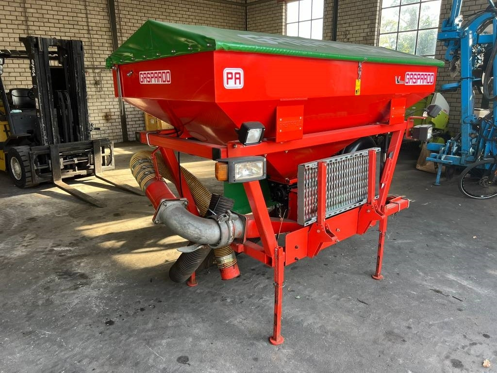 Gaspardo PA fronttank - Semoir: photos 3 Gaspardo PA fronttank - Semoir: photos 3