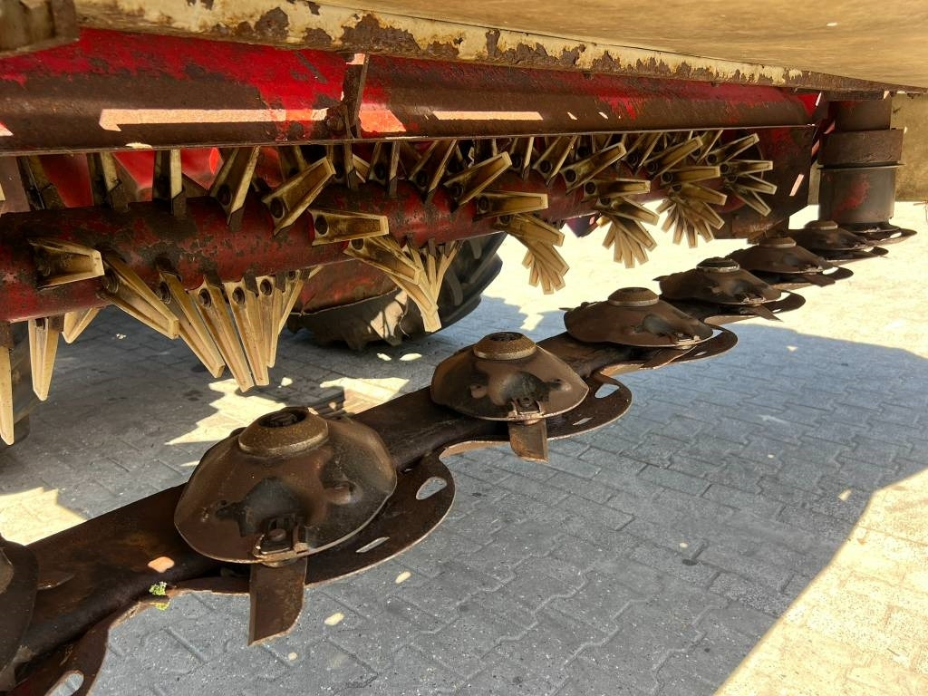 Lely Splendimo 900 MC - Faucheuse: photos 5 Lely Splendimo 900 MC - Faucheuse: photos 5