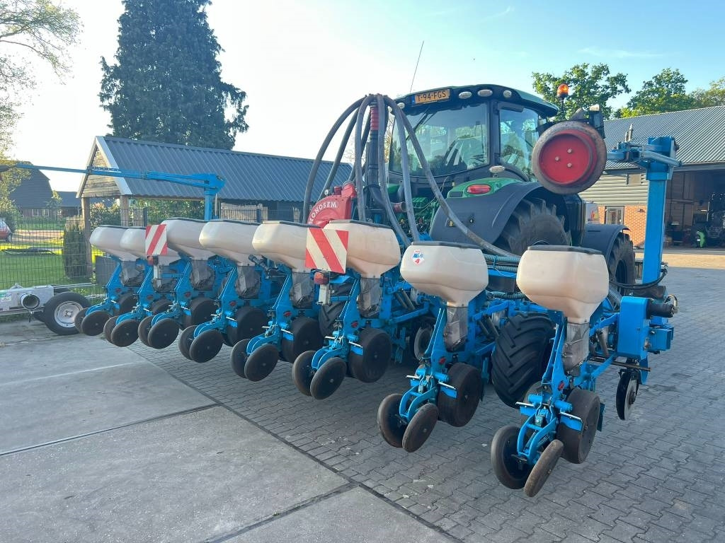 Monosem NG PLUS 8 - Semoir monograine: photos 5 Monosem NG PLUS 8 - Semoir monograine: photos 5