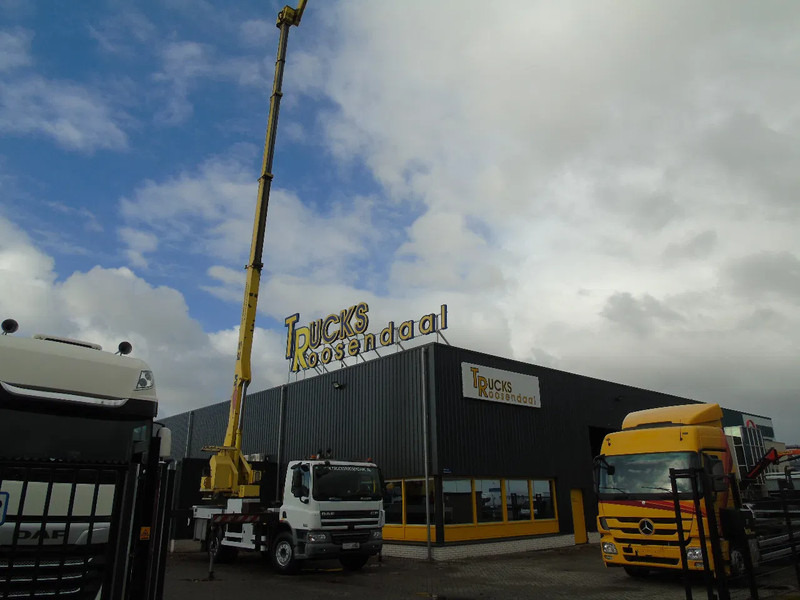 DAF CF 65.280 + 33 METER + big platform persons /400kg - Camion: photos 2 DAF CF 65.280 + 33 METER + big platform persons /400kg - Camion: photos 2