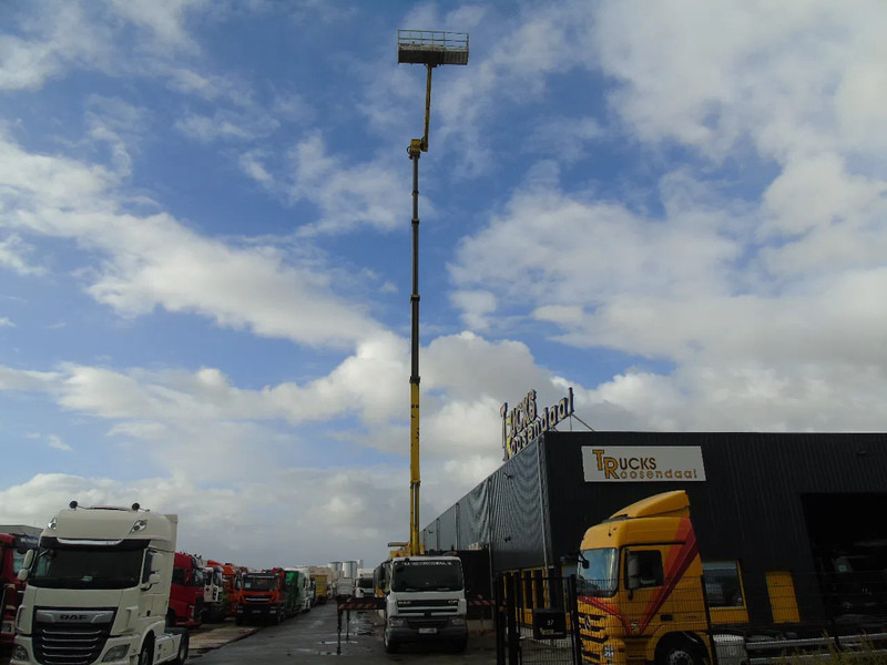 DAF CF 65.280 + 33 METER + big platform persons /400kg - Camion: photos 3 DAF CF 65.280 + 33 METER + big platform persons /400kg - Camion: photos 3