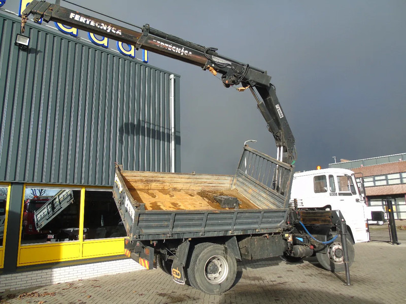 DAF 1900 + hiab 190 5x EXT + 3side tipper + 4x4 + WINCH + MANUAL SPRING - Camion grue: photos 4 DAF 1900 + hiab 190 5x EXT + 3side tipper + 4x4 + WINCH + MANUAL SPRING - Camion grue: photos 4