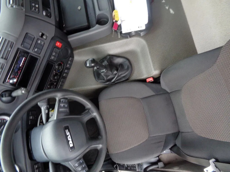 DAF CF 460 Combi Pacton MXD220 + 8X2 + Manual + Euro 6 + Palfinger PK 18500 - Camion grue: photos 5 DAF CF 460 Combi Pacton MXD220 + 8X2 + Manual + Euro 6 + Palfinger PK 18500 - Camion grue: photos 5