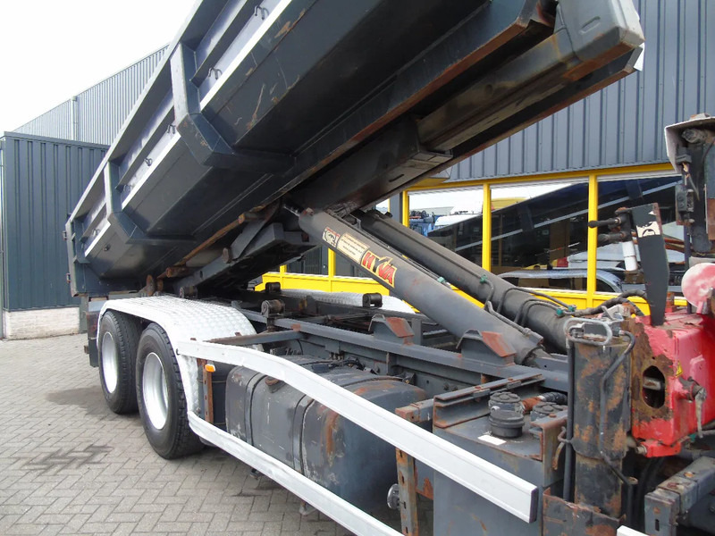DAF CF 85.380 + MANUAL + HMF 1680 + HYVA + 6X2 - Camion grue: photos 5 DAF CF 85.380 + MANUAL + HMF 1680 + HYVA + 6X2 - Camion grue: photos 5