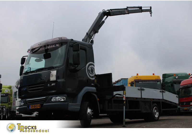DAF LF 45.180 + FASSI F50 + 7.5T - Camion grue: photos 1 DAF LF 45.180 + FASSI F50 + 7.5T - Camion grue: photos 1