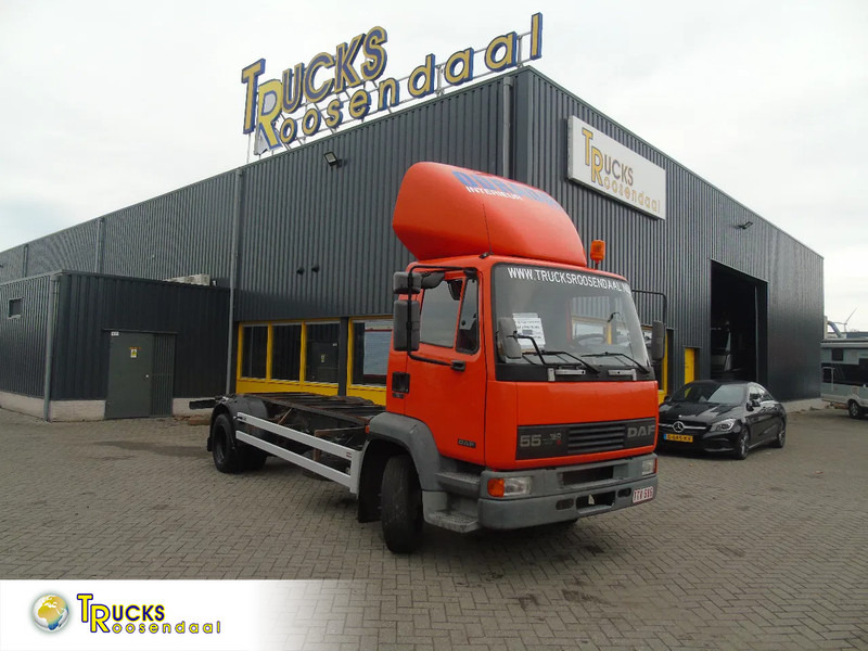 DAF LF 55.160 + EURO 2 + MANUAL + 12T - Châssis cabine: photos 1 DAF LF 55.160 + EURO 2 + MANUAL + 12T - Châssis cabine: photos 1