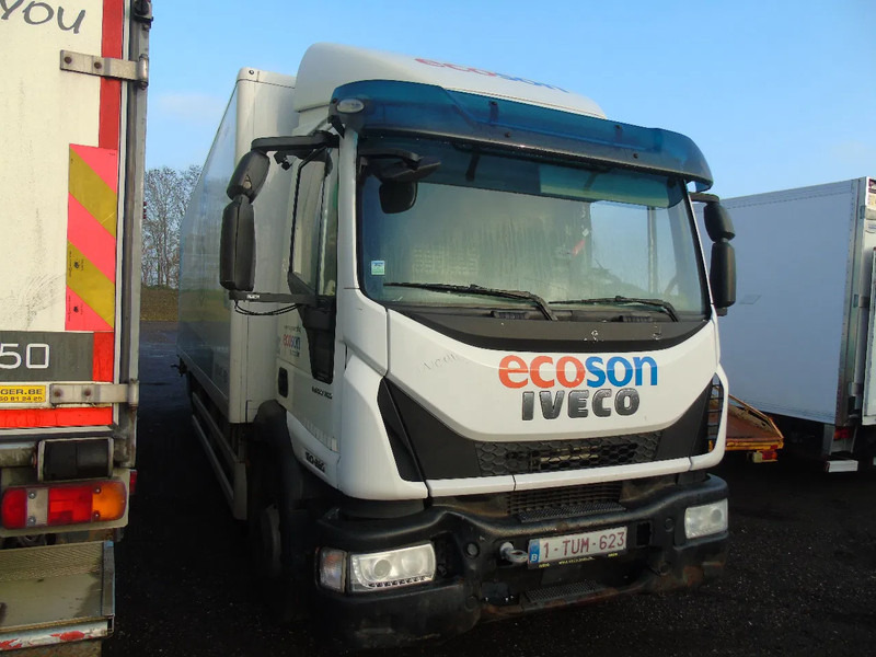Iveco Eurocargo 120E22 + BROKEN ENGINE + EURO 6 - Camion fourgon: photos 2 Iveco Eurocargo 120E22 + BROKEN ENGINE + EURO 6 - Camion fourgon: photos 2