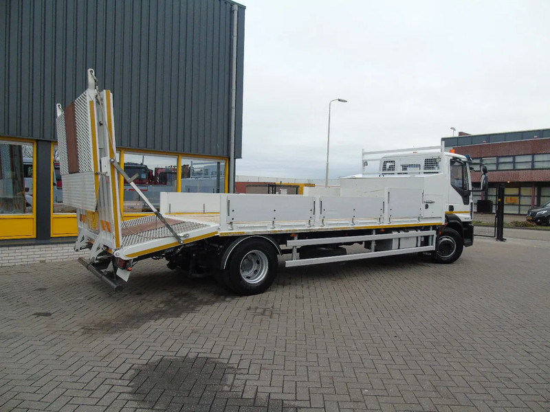 Iveco Eurocargo 160E210 + 71.0000km + euro 6 + - Camion porte-voitures: photos 4 Iveco Eurocargo 160E210 + 71.0000km + euro 6 + - Camion porte-voitures: photos 4