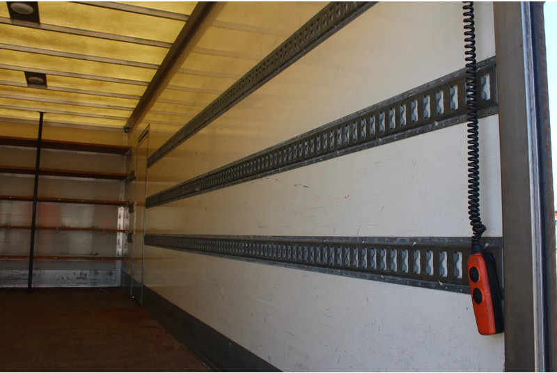 Camion fourgon MAN TGL 12.180 + EURO 6 + LIFT + CAMERA: photos 12 Camion fourgon MAN TGL 12.180 + EURO 6 + LIFT + CAMERA: photos 12