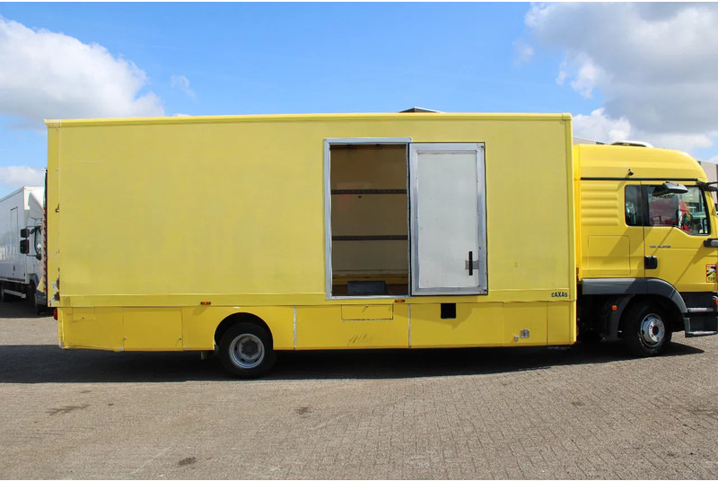 MAN TGL 12.250 + EURO 5 + LIFT - Camion fourgon: photos 3 MAN TGL 12.250 + EURO 5 + LIFT - Camion fourgon: photos 3