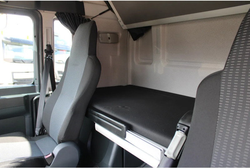 Camion fourgon MAN TGL 12.250 + EURO 5 + LIFT: photos 10
