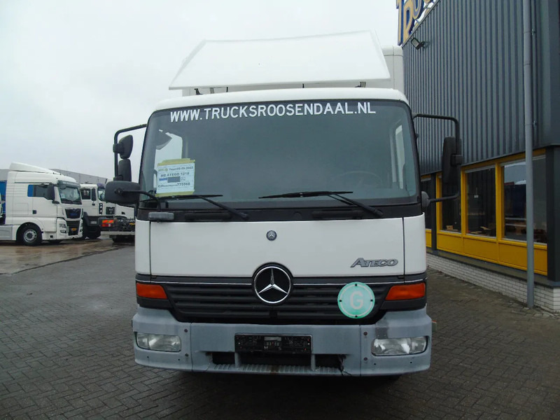 Mercedes-Benz Atego 1218 + MANUAL + LIFT - Camion fourgon: photos 2 Mercedes-Benz Atego 1218 + MANUAL + LIFT - Camion fourgon: photos 2
