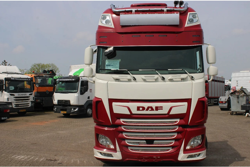 DAF XF 106.530 + euro 6 + spoiler + top truck (G314) - Tracteur routier: photos 3 DAF XF 106.530 + euro 6 + spoiler + top truck (G314) - Tracteur routier: photos 3