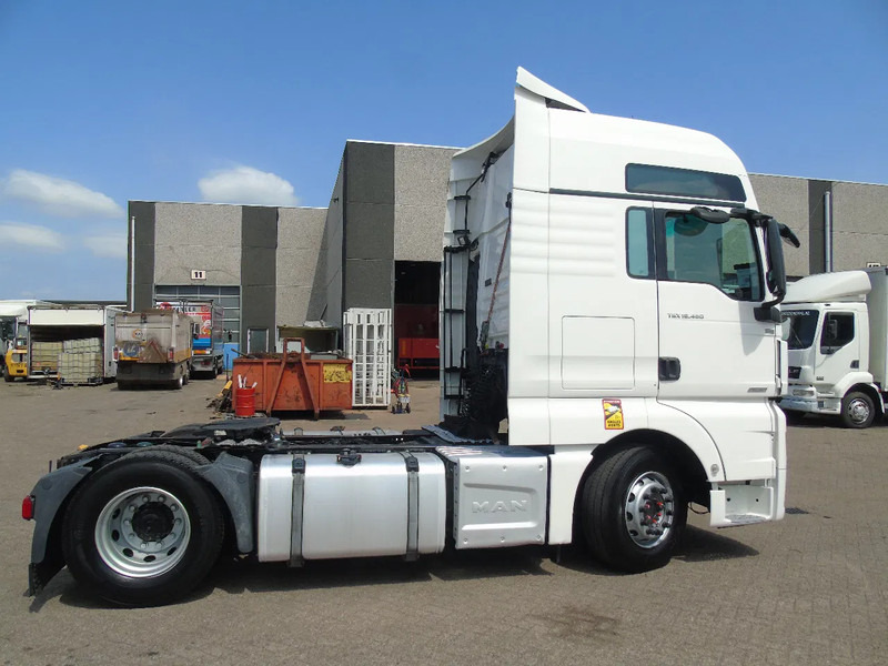 MAN TGX 18.460 + RETARDER + 5X IN STOCK + EURO 6 - Tracteur routier: photos 4 MAN TGX 18.460 + RETARDER + 5X IN STOCK + EURO 6 - Tracteur routier: photos 4