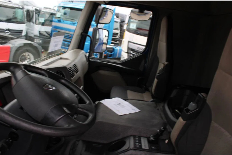 Tracteur routier Renault Premium 380DXI + 2 PIECES: photos 16