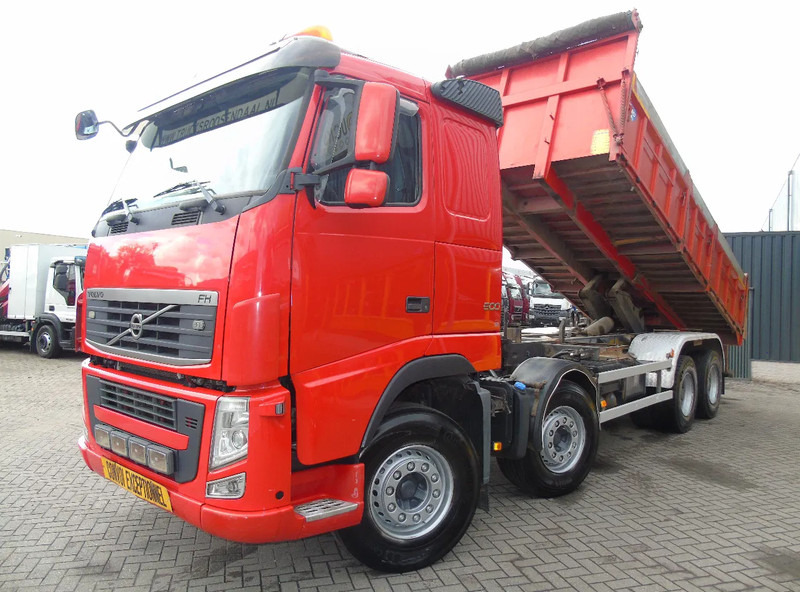 Volvo FH 500 + 8X4 + SPRING + EURO 5 + RETARDER - Camion benne: photos 2 Volvo FH 500 + 8X4 + SPRING + EURO 5 + RETARDER - Camion benne: photos 2