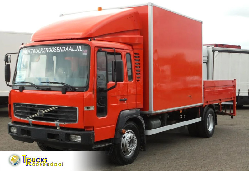 Volvo FL 220 + Manual + HMF 150 crane - Camion plateau: photos 1 Volvo FL 220 + Manual + HMF 150 crane - Camion plateau: photos 1