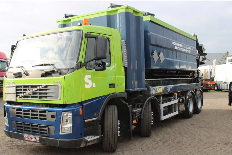 Volvo FM 12.340 + stokota 14.000L + manual - Camion vidangeur: photos 3 Volvo FM 12.340 + stokota 14.000L + manual - Camion vidangeur: photos 3