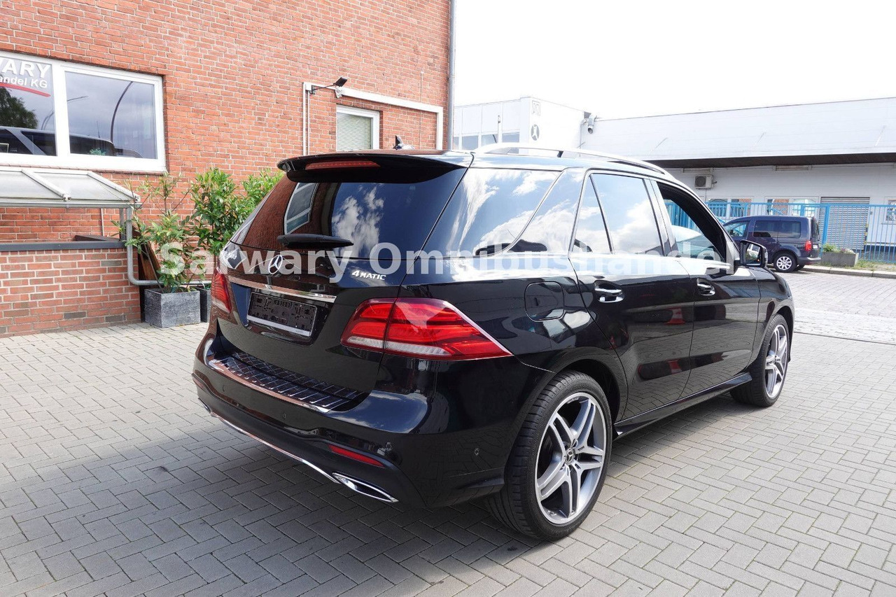 Mercedes-Benz GLE 350 d 4Matic *AMG-Line*AHK*Pano*H&K*Navi* - SUV: photos 5 Mercedes-Benz GLE 350 d 4Matic *AMG-Line*AHK*Pano*H&K*Navi* - SUV: photos 5